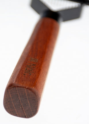 EBI Noir Japandi Trimmstriegel