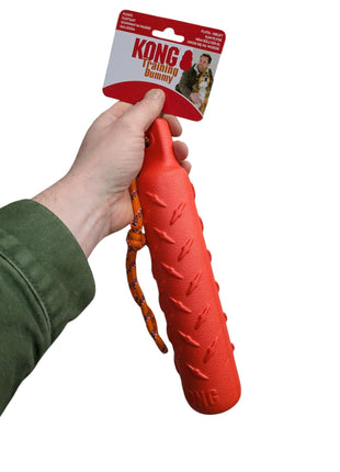 Kong Training Dummy Orange - Spielzeug für Wurf-, Zerr- und Apportierspiele