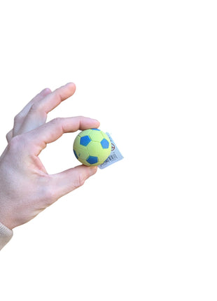 GRATIS GESCHENK | Trixie Ball Neon Schwimmender Moosgummi Sortiert - Lustiger, günstiger Hundeball